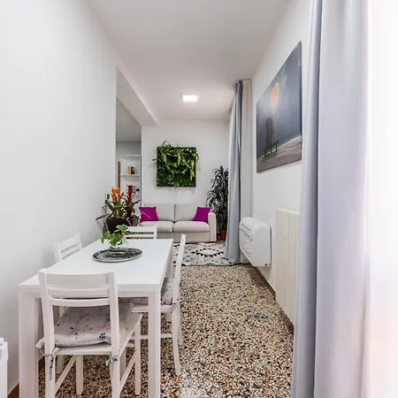Apartamento Ab Plus - Via De' Gargiolari 2 *